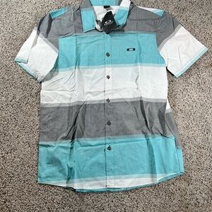 Oakley Button Up Shirt Men's XL Gray/Blue Pin Stripes Short Sleeve Casual